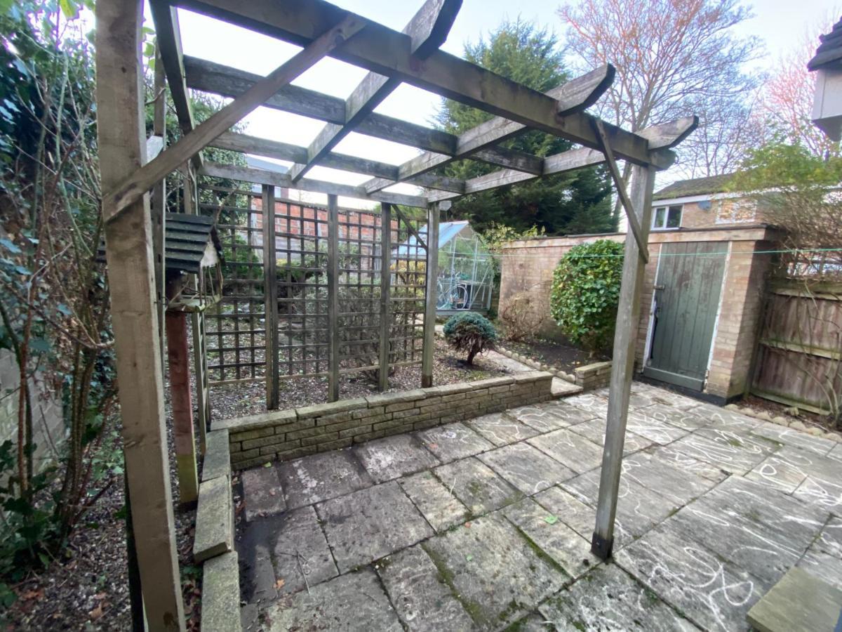 Serene 4Br In Harborne Close To Qe Hospital, Harborne Centre برمنغهام المظهر الخارجي الصورة