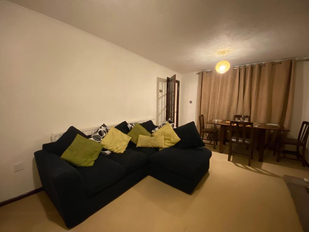 Serene 4Br In Harborne Close To Qe Hospital, Harborne Centre برمنغهام المظهر الخارجي الصورة